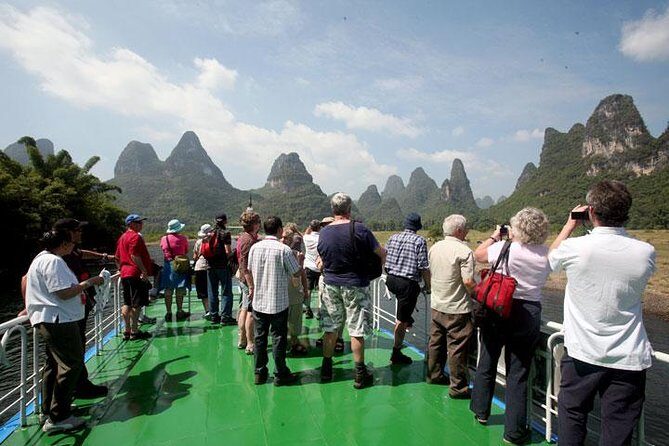 1 Day Li River Cruise from Guilin to Yangshuo with Private Guide & Driver - On the Water: What the 4-Hour Li River Cruise Feels Like