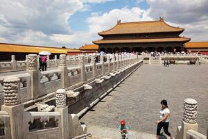 Beijing 2-Day Tours: Great Wall, Forbidden City & Top Highlights - Entering the Forbidden City: from Gate of Heavenly Peace to the Inner Court