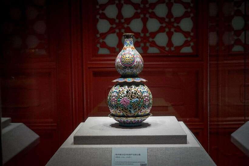 Beijing: Forbidden City and Tian’anmen Square Walking Tour - The pace: small-group energy vs. private comfort
