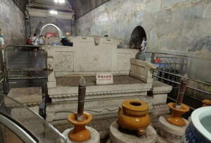 Beijing: Mutianyu Great Wall and Ming Tombs Private Tour - The VIP fast pass and what it changes for your day