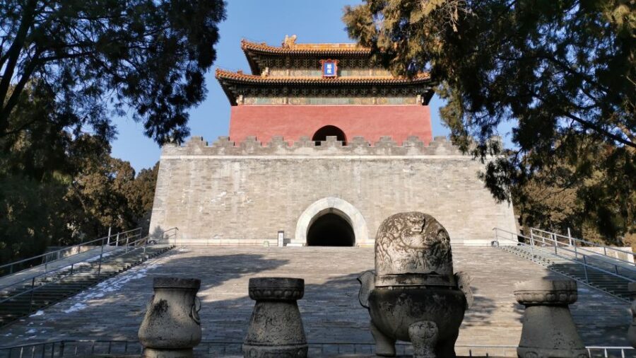 Beijing: Mutianyu Great Wall and Ming Tombs Private Tour - Who should book this Mutianyu and Ming Tombs private day?