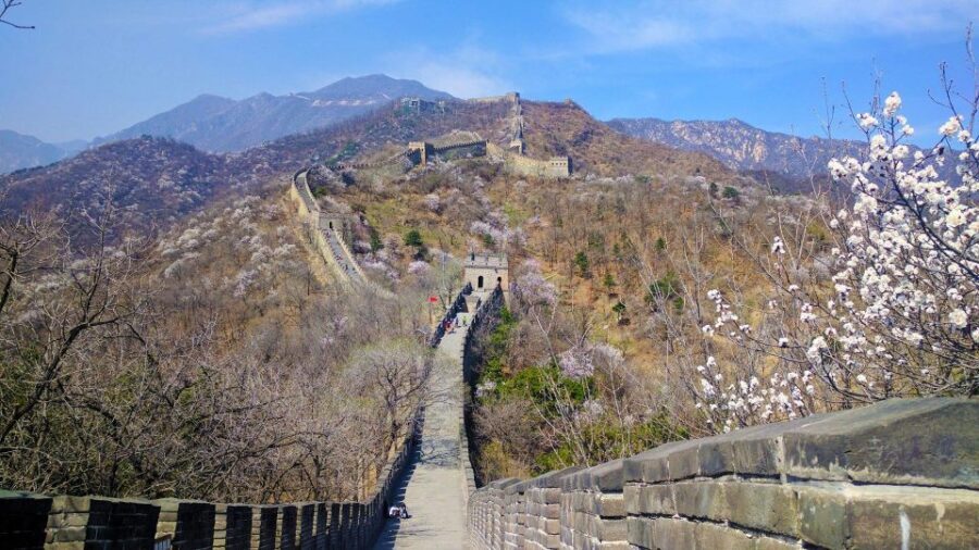Beijing: Mutianyu Great Wall and Ming Tombs Private Tour - Should you book this private tour?