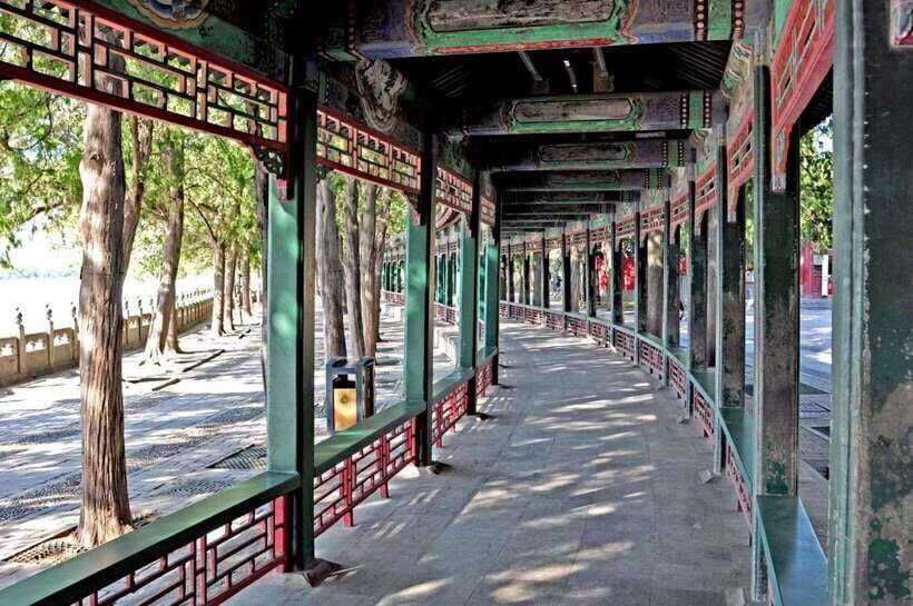 Beijing: Mutianyu Great Wall and Summer Palace Private Tour - The Summer Palace: gardens, buildings, and Dragon Lady stories