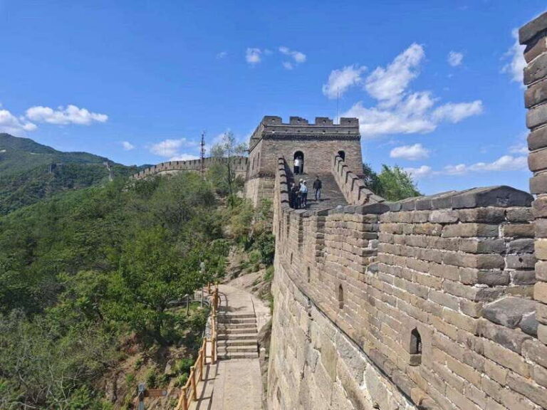 Beijing: Mutianyu Great Wall and Summer Palace Private Tour - Great Wall logistics: cable car or ski lift, then 1.5 hours of walking