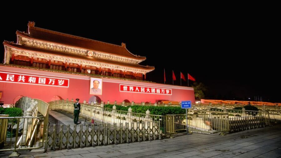 Beijing: Private Sightseeing Nighttime Tour with Transfer - How the night tour really works: pickup, pacing, and photo stops