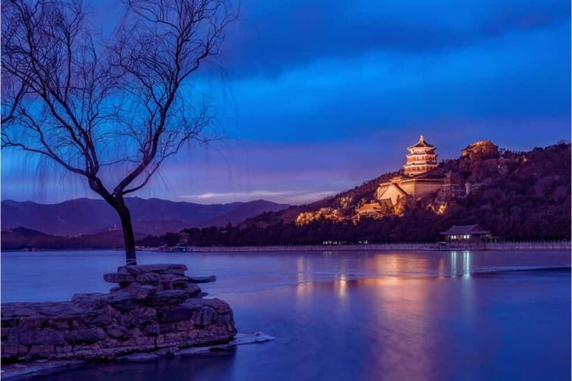 Beijing: Summer Palace Entry Ticket and Optional Guided Tour - Private Tours: More Control, Plus Fun Extras Like Panda House and Tea