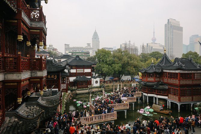 Best of Shanghai Day Tour, including Jade Buddha Temple & Bund & Yuyuan Garden - People Square pause: small moment, big local flavor