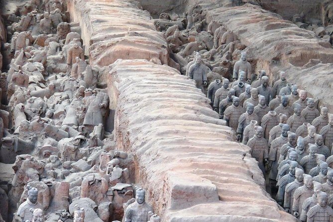 Customized Private Day Tour of Terracotta Warriors and Xi'an - Xi’an City Wall in One Hour: The Best Views Per Minute