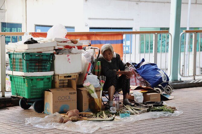 Dark Side of Hong Kong - Kowloon Caged Homes Walking Tour - A reality-check route from Prince Edward to Sham Shui Po
