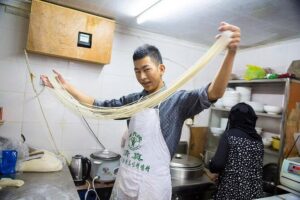 Eat Like a Local: Street Breakfast Tour in Shanghai - Xiangyang Park: tai chi and water calligraphy before the first bite