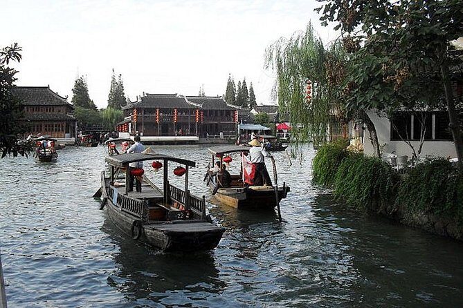 From Shanghai: Zhujiajiao Water Town Private Tour with Boat Ride - Zhujiajiao Ancient Town: Ming-and-Qing streets, riverside views, and the Oriental Venice vibe