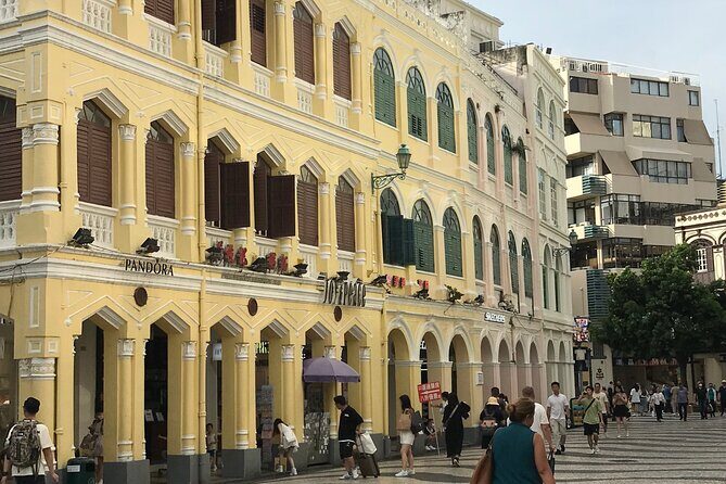 Full- Day Macau Tour from Hong Kong via HZM Bridge - Venetian Macau casino stop: short on purpose