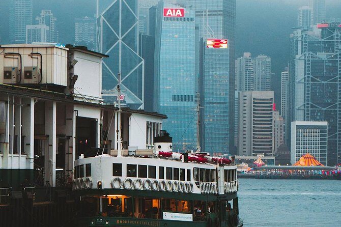 Full-Day Private Customized Walking Tour of Hong Kong - Sheung Wan’s streets: dried seafood, cat street browsing, and old Hong Kong textures
