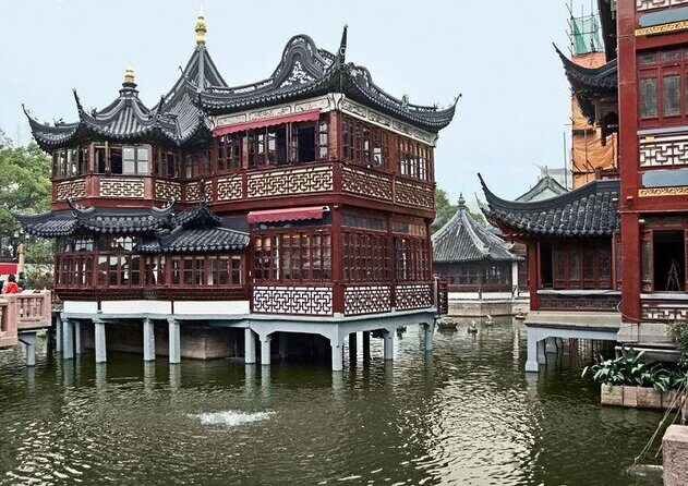 Half-Day Bike Tour of Shanghai Old Town with Food Tasting - Key highlights worth your morning