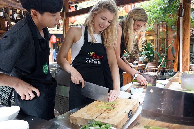 Half-Day Chengdu Cooking Class with a Local Market Visit - Key things worth knowing before you start