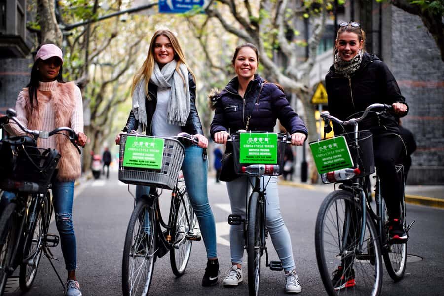 Half-Day Old Shanghai Small Group Bike Tour (Day & Night) - Why this half-day bike tour is such a smart way to see old Shanghai