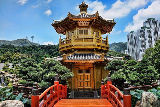 Half-Day Private Custom Tour of Hong Kong - Chi Lin Nunnery and Nan Lian Garden: a break from street crowds