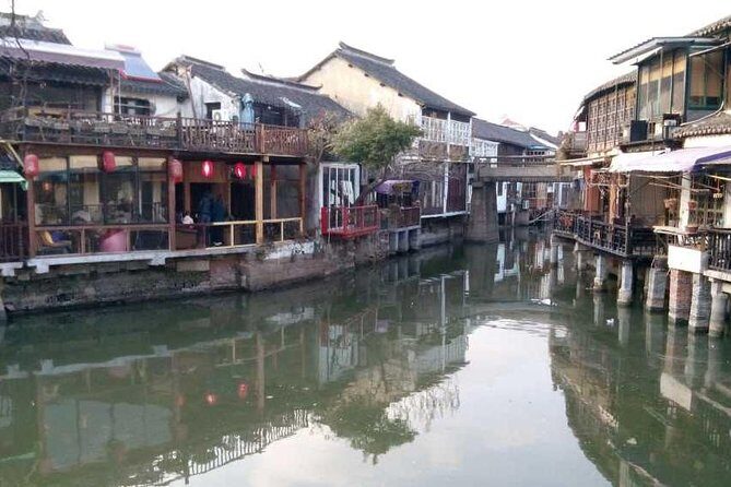 Half-Day Private Zhujiajiao Water Town Tour with Boat Ride from Shanghai - Zhujiajiao Ancient Town Walking: Your Two Hours Start Fast