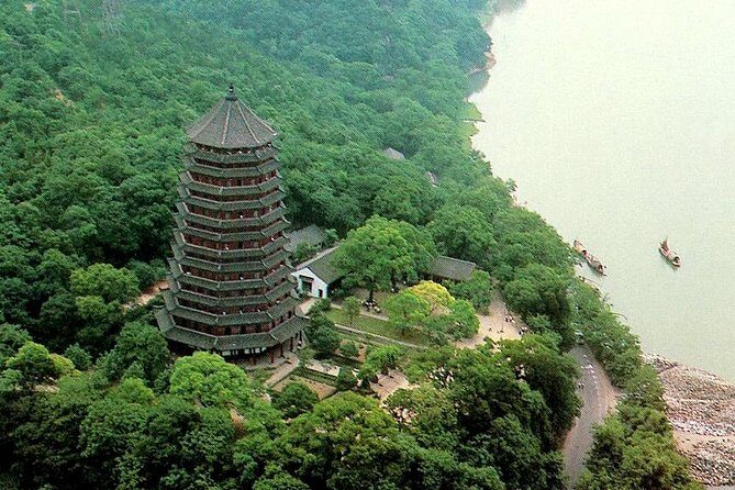 Hangzhou: Heaven on Earth Day Trip from Shanghai including West Lake Cruise - Flower Harbor and the West Lake cruise: the “best bang” portion