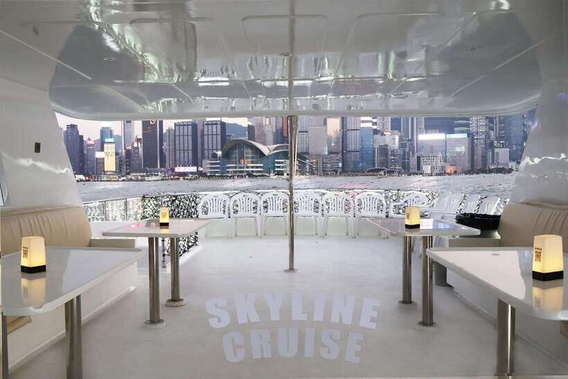 HK: Victoria Harbor Tour & Symphony of Lights (Free Drinks) - Key highlights worth knowing before you go
