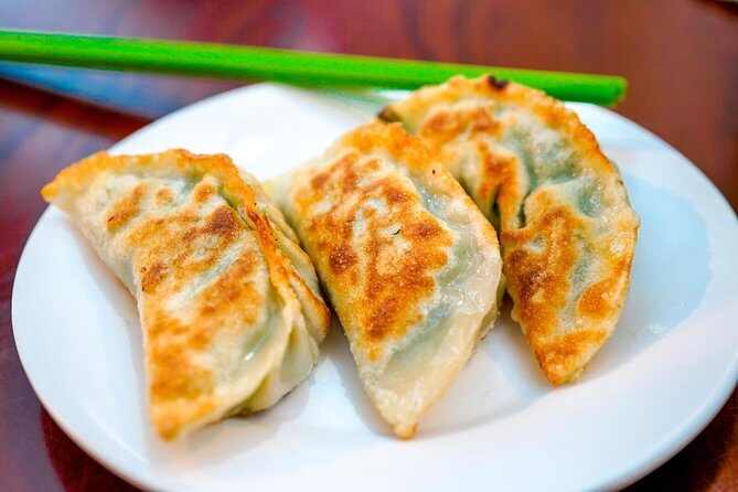 Hong Kong Food Tour: Sham Shui Po District - Stop 1 near Sham Shui Po MTR: a guided food trail with real street context