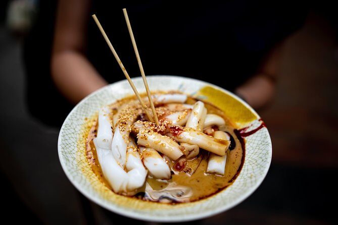 Hong Kong Food Tour: Sham Shui Po District - Walking itinerary: six tastings, one market, and a clear morning flow