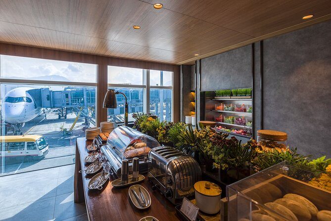 Hong Kong International Airport Plaza Premium Lounge Access - Price and Value: What $73.89 Gets You (When It’s a Smart Buy)
