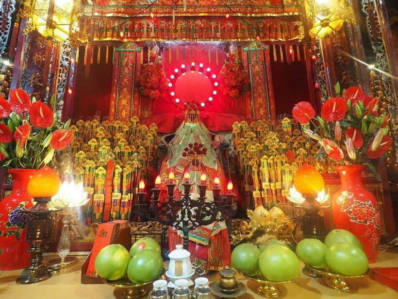 Hong Kong: Lantau VIP Priority Cable Car, Big Buddha & Tai O - Tai O Fishing Village: Stilt Houses, Boat Ride Options, and Dolphin Hopes