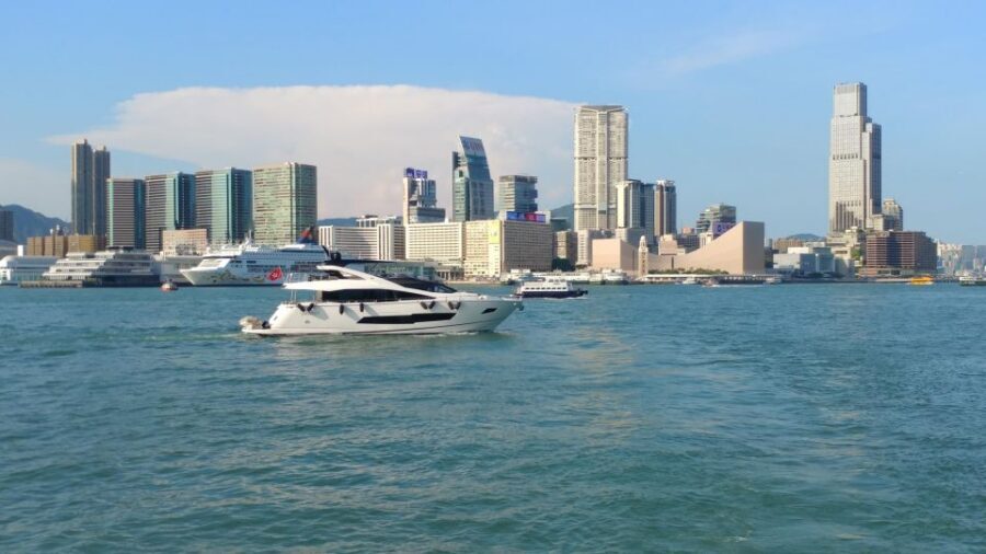 Hong Kong: Private Tour with a Local Guide - Why a private local walking tour is the smartest way to see Hong Kong