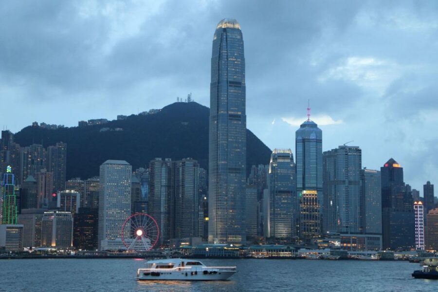 Hong Kong: Private Tour with a Local Guide - Quiet stops that feel local: Tai Kwun, PMQ, Man Mo Temple, Nan Lian Garden