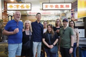 Hong Kong: Street Food Tasting Tour in Old Town Central - What you really eat on the Wing Lok Street to Central Market route