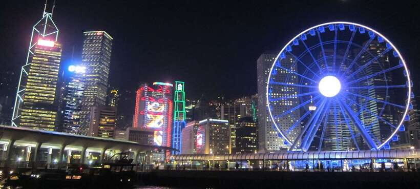 Hong Kong: Victoria Harbor Symphony Unlimited Drink Cruise - The 70–75 minute sail: what you’ll see as you cross Victoria Harbour