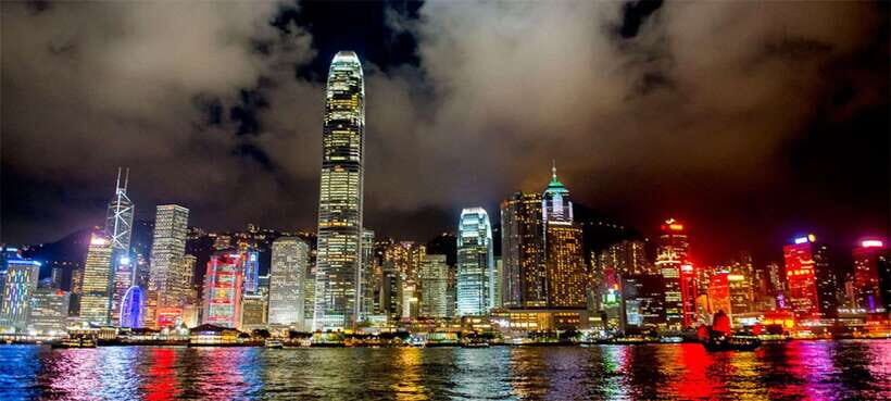 Hong Kong: Victoria Harbor Symphony Unlimited Drink Cruise - Timing and check-in: how to avoid the most common frustration