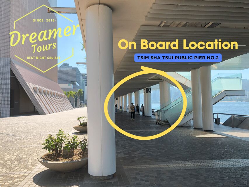 Hong Kong: Victoria Harbour Cruise with Free Camera Photos - The Free Professional Photos: How to Get the Most from Them