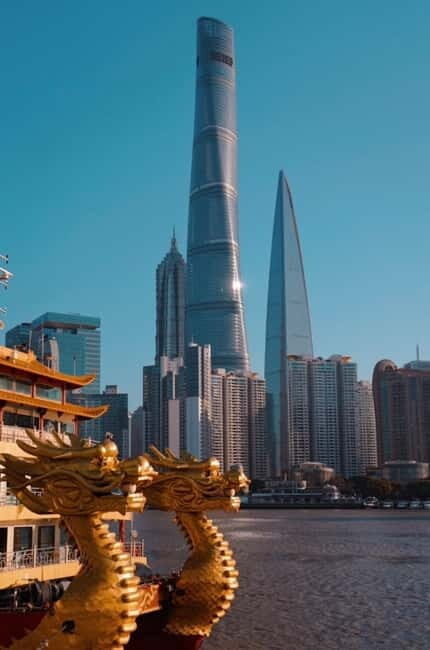 Huangpu Night Cruise: Cozy Vibe & Modern Shanghai Glow - Choosing the boat: Dragon Boat buffet vs Crystal Princess timing