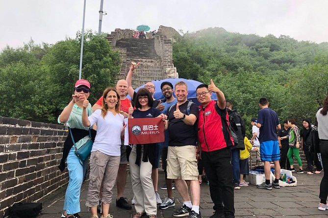 Mubus: Mutianyu Great Wall Bus Tour with Summer Palace Options - Lunch and the service center: not glamorous, but it works