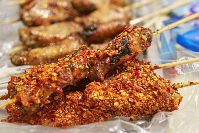 Old Beijing Dinner Tour - Finding the meet-up: Beixinqiao Station, 7:00 pm