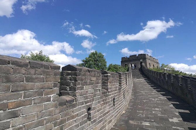 Private Half-Day Mutianyu Great Wall Tour including Round Way Cable Car or Toboggan - Coming Down Without Beating Up Your Knees: Toboggan vs. Walking