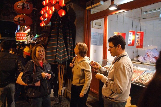 Private Night Sightseeing Tour of Beijing - Wangfujing Night Market and the Street Food Atmosphere