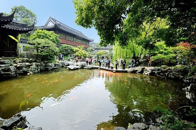 Private Shanghai Full Day City Tour with Old and New Highlights - Jade Buddha Temple: a quiet reset after the city buzz
