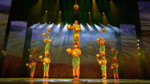 Red Theatre Beijing Acrobatic Show Tickets - Ticket Pickup: The QR Voucher Is Not Your Ticket