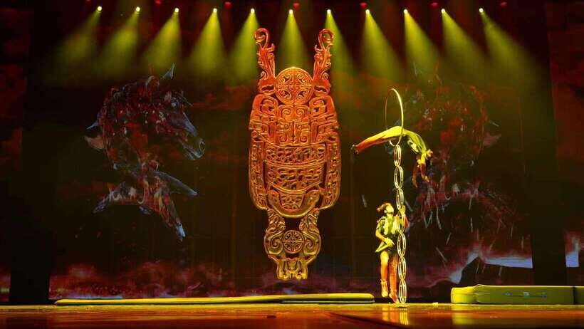 Red Theatre Beijing Acrobatic Show Tickets - Arrival Tips That Actually Matter on Show Day