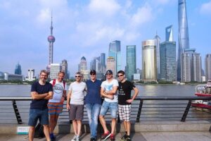 Shanghai Day Tour to Zhujiajiao Water Town, Yu Garden, Bazaar, Bund - Getting There Comfortably: Pickup, Vehicle, and Timing