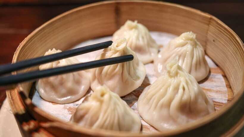 Shanghai: Evening Walking Food Tour - The Sweet Secret: Mango on Chilled Sago Cream With Pomelo