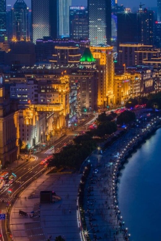 Shanghai: Night River Cruise Tour with Xinjiang Style Dining - The Xinjiang dinner: halal comfort food with real character