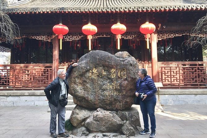 Shanghai: Yu Garden Admission Ticket - Getting in with passport details and a QR ticket