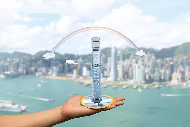 sky100 Hong Kong Observation Deck Tickets - Gift Shop and Souvenirs: Small, Convenient, Not a Must
