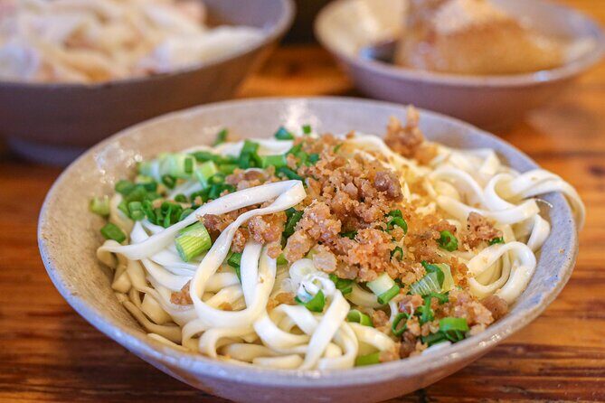 Tuktuk Food Tour Through Chengdu's Local Eats - Should you book this Chengdu tuk-tuk dinner tour?