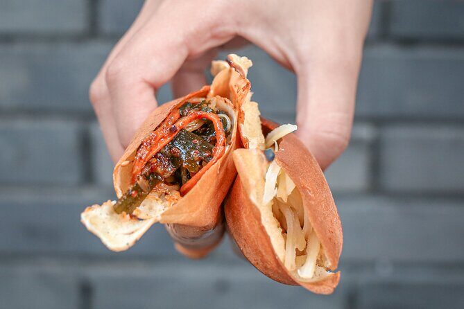 Tuktuk Food Tour Through Chengdu's Local Eats - Your evening plan: start time, meeting point, and how the night flows